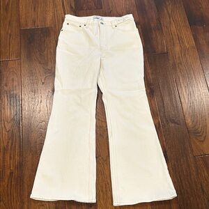 Abercrombie high rise vintage flare jeans NWT